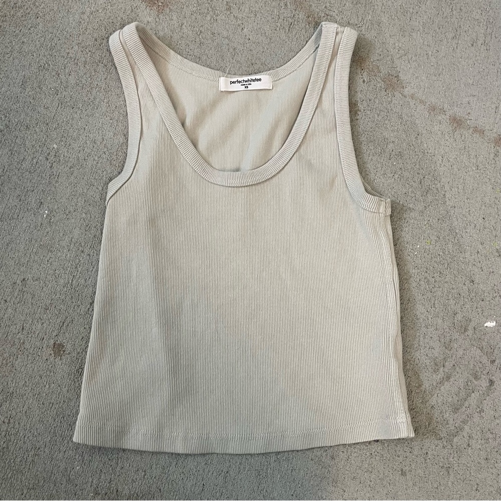 Perfectwhitetee tank top